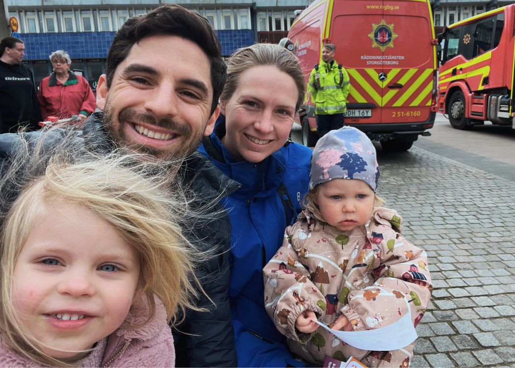 Anthony Daponte en zijn familie in Zweden